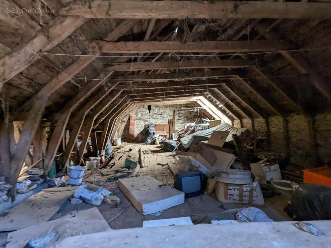 Maison à SAINT-GOAZEC