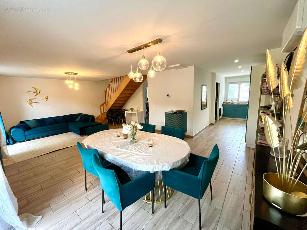 Maison à MITRY-MORY