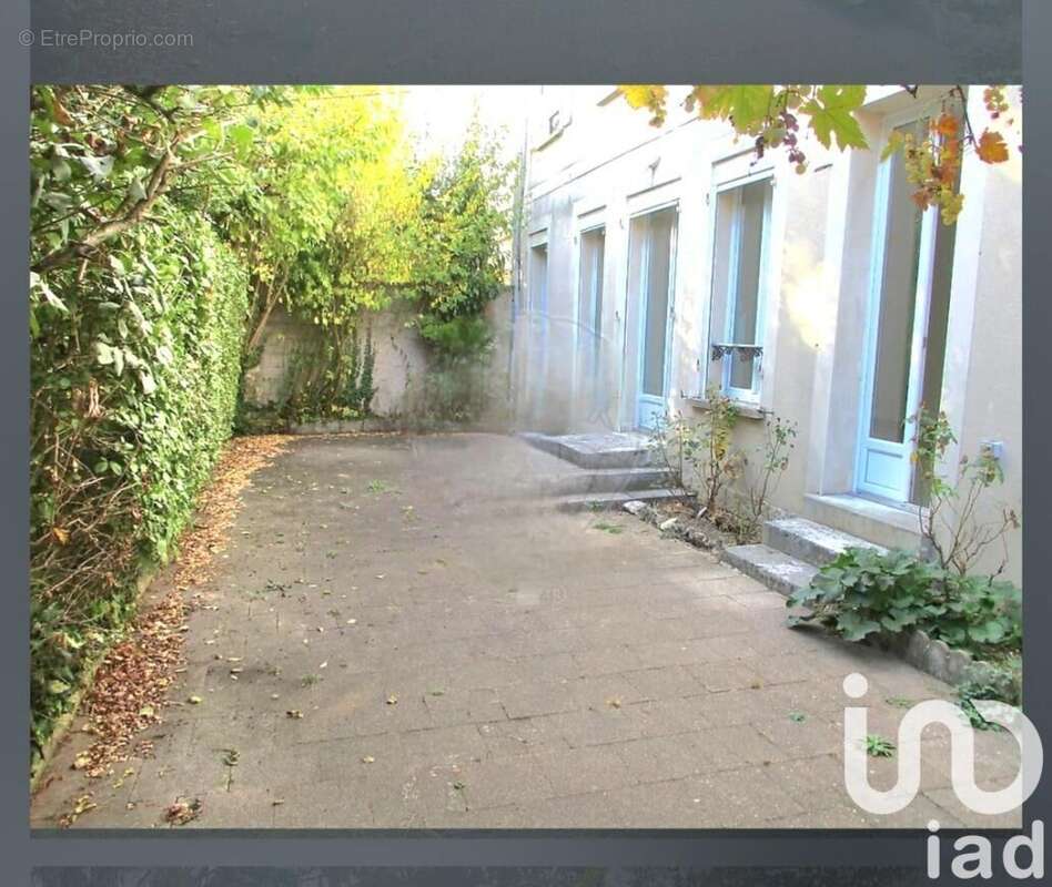 Photo 2 - Appartement à MONTEREAU-FAULT-YONNE