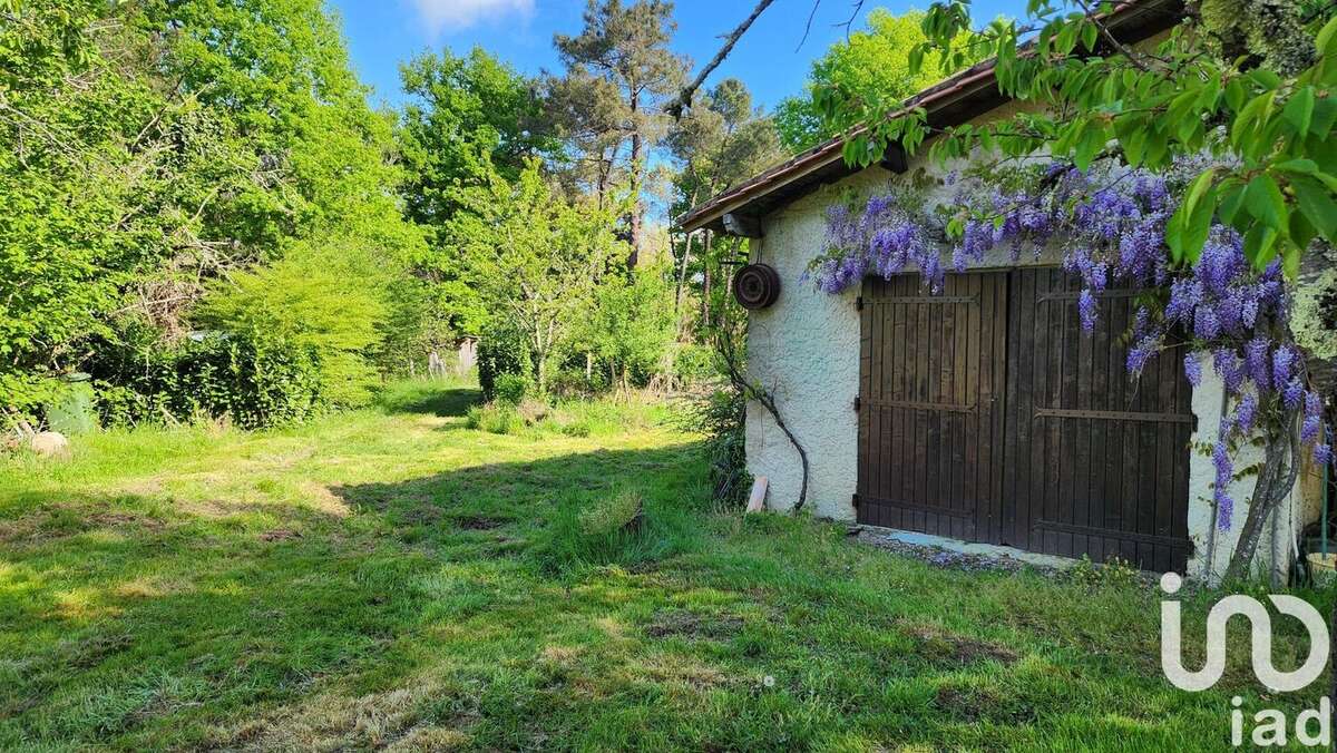 Photo 3 - Maison à MENESPLET