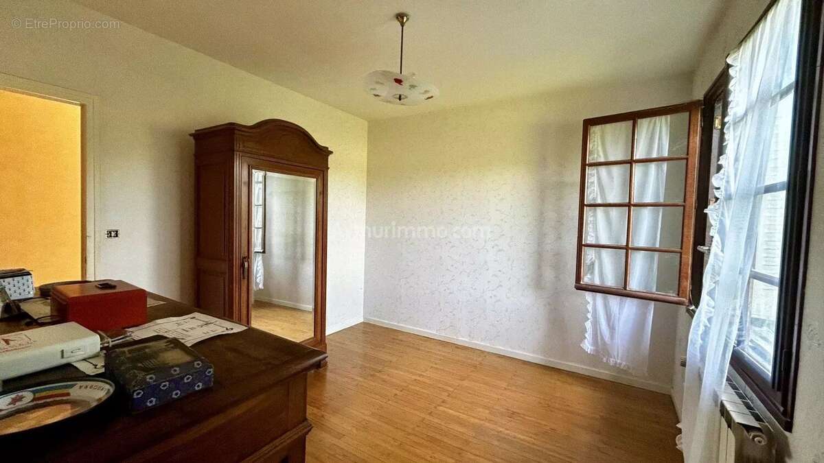 Maison à MONTALIEU-VERCIEU