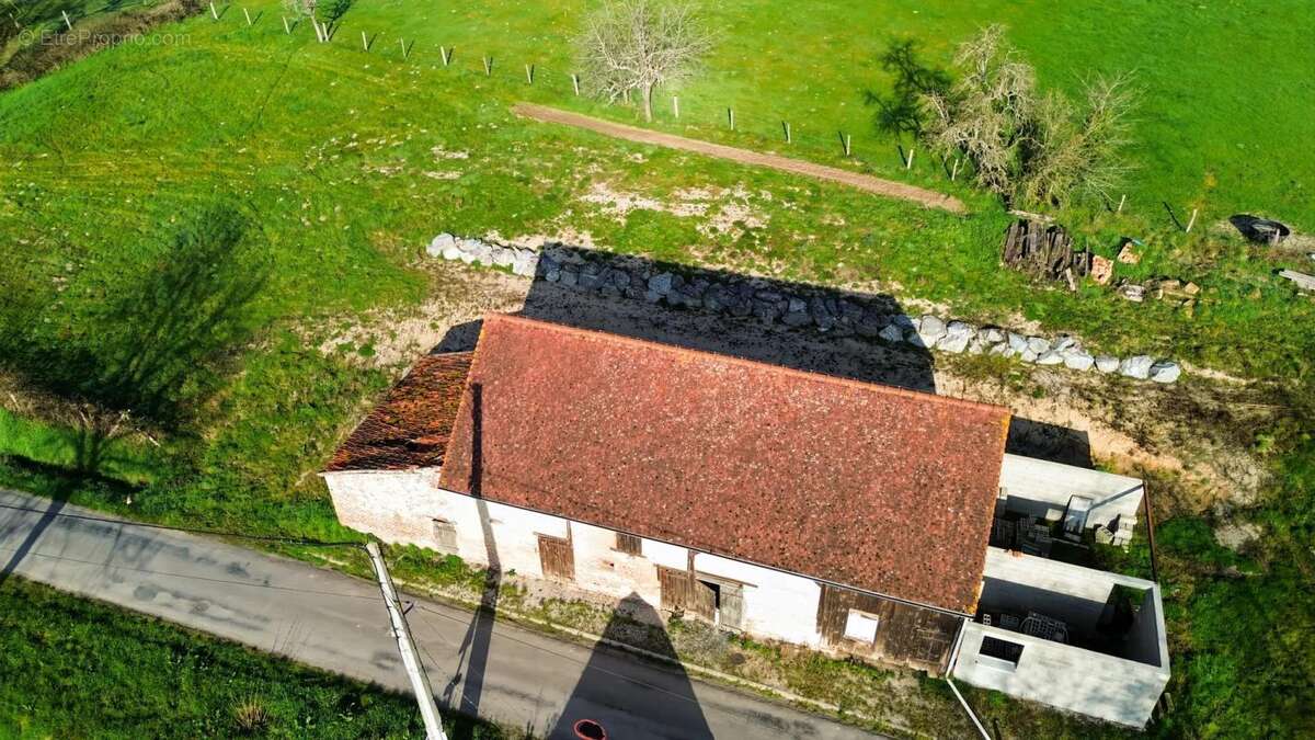 Maison à TOULON-SUR-ALLIER