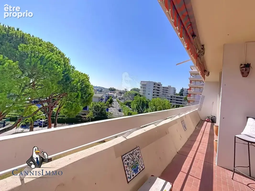 Antibes port vauban - 4 pièces balcon d'angle - photo 11