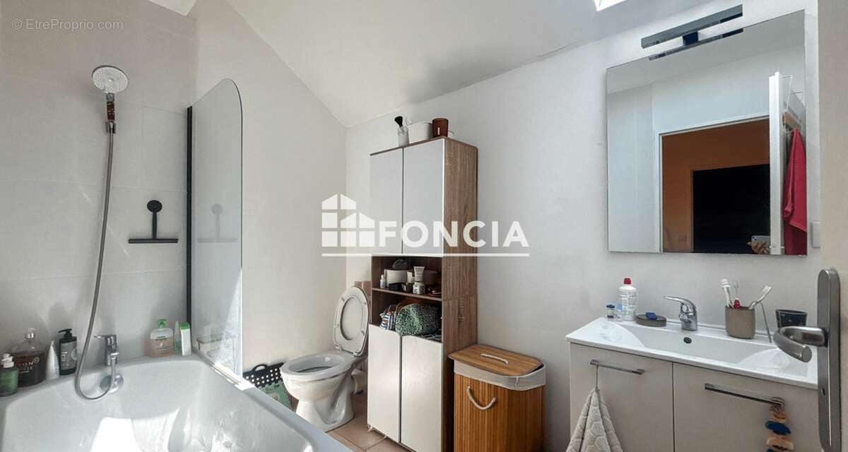À vendre Maison 4 pièces 86,48 m² - VORGES-LES-PINS 25320 - photo 7