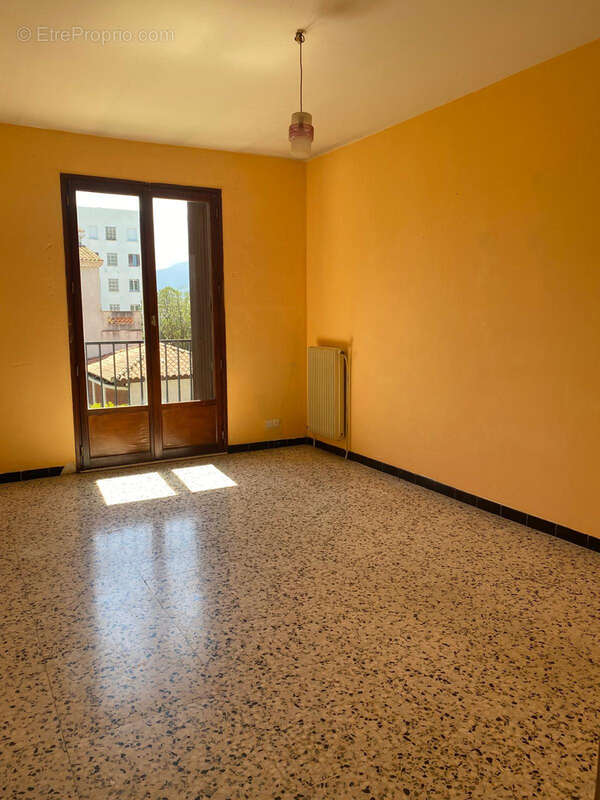 Appartement T4 100 m2 - photo 7