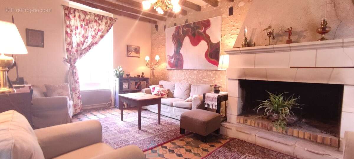 Maison à EPEIGNE-LES-BOIS