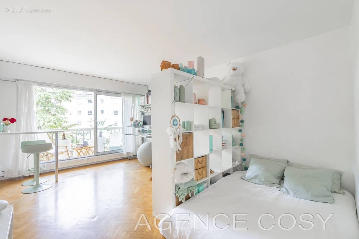 Appartement à VERSAILLES