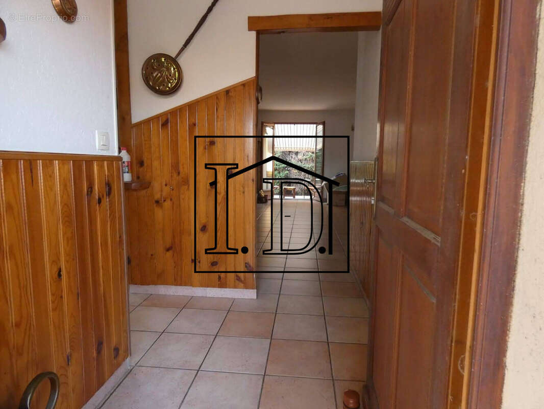 Entrée - Maison à LE SOLER