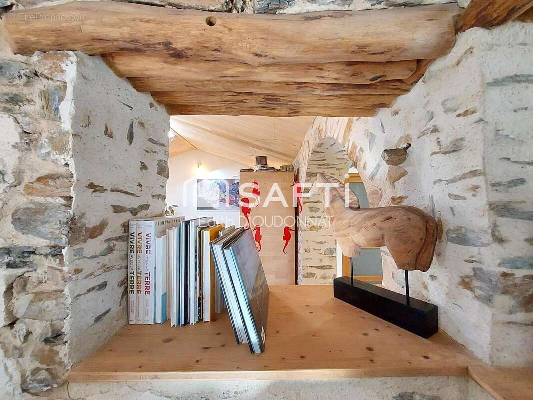 Photo 7 - Maison à MOUTIERS-LES-MAUXFAITS