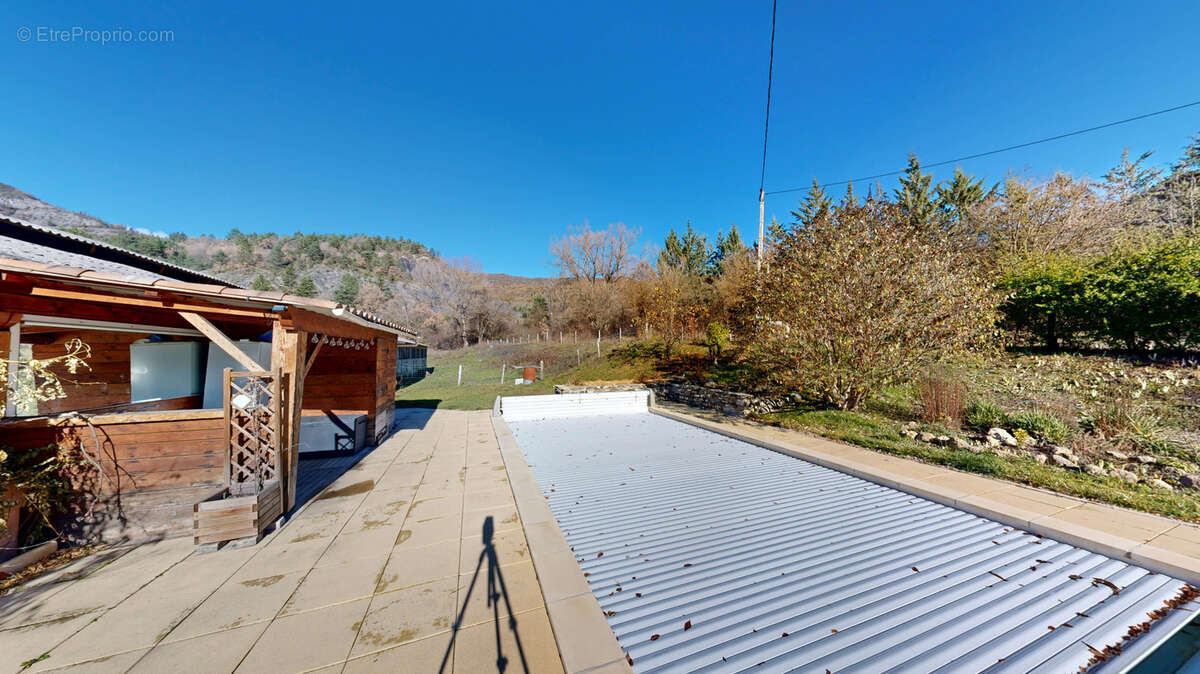 Maison à LA ROBINE-SUR-GALABRE