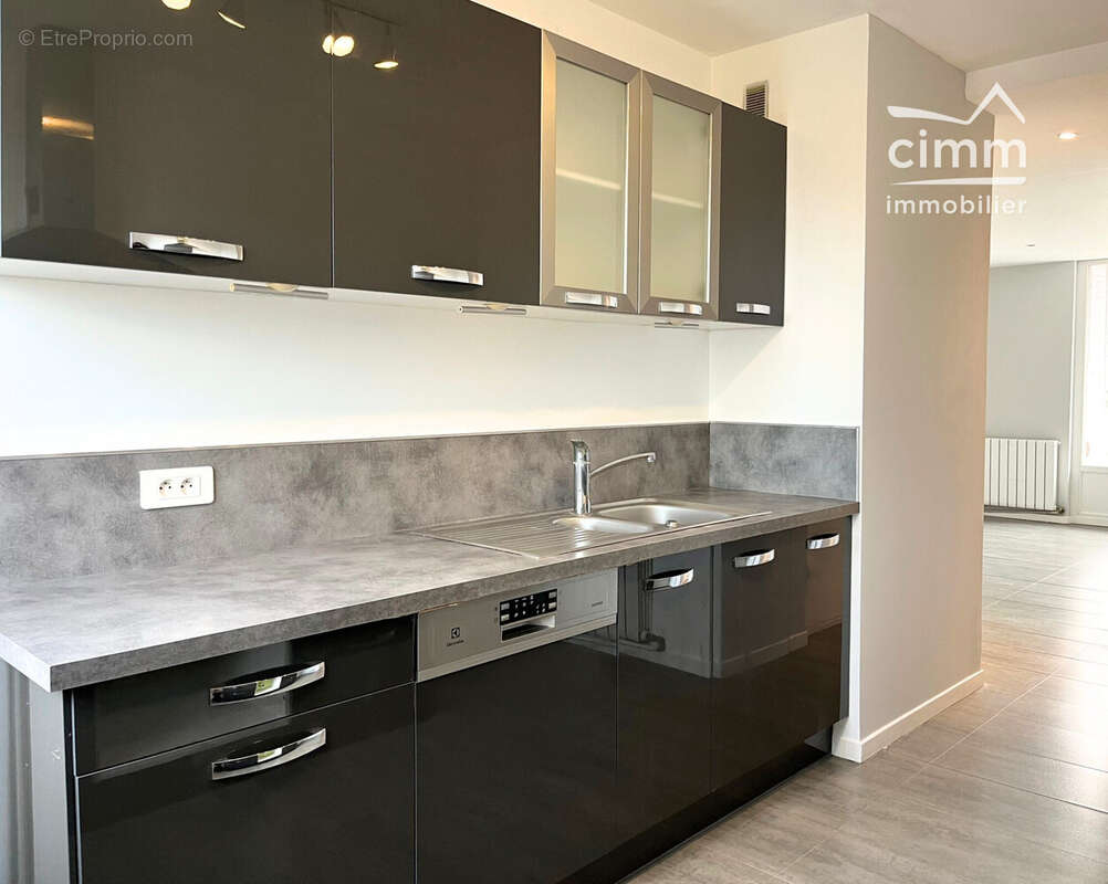 Appartement à SEYSSINET-PARISET