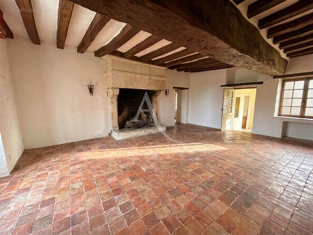 Maison à PRECIGNE