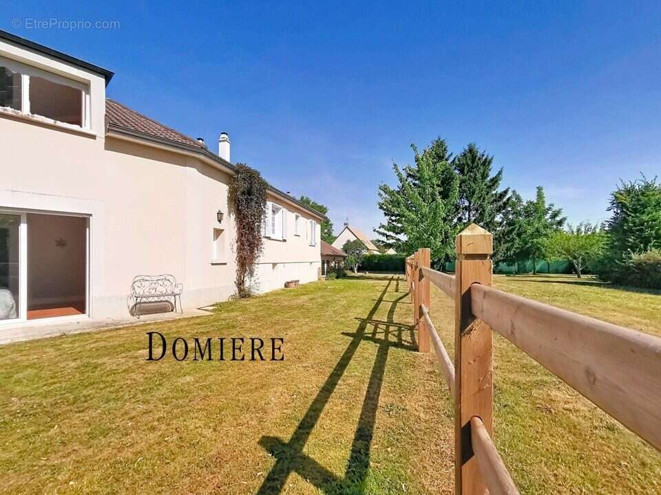 Maison à SOREL-MOUSSEL