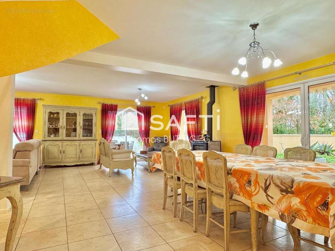 Photo 3 - Maison à PONT-SAINT-MARTIN