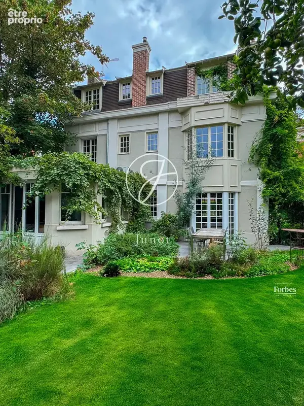 Lille - CORMONTAIGNE - Maison à Vendre - individuelle - 7 pièces - 265m² - Jardin - Garage - Cave - photo 14