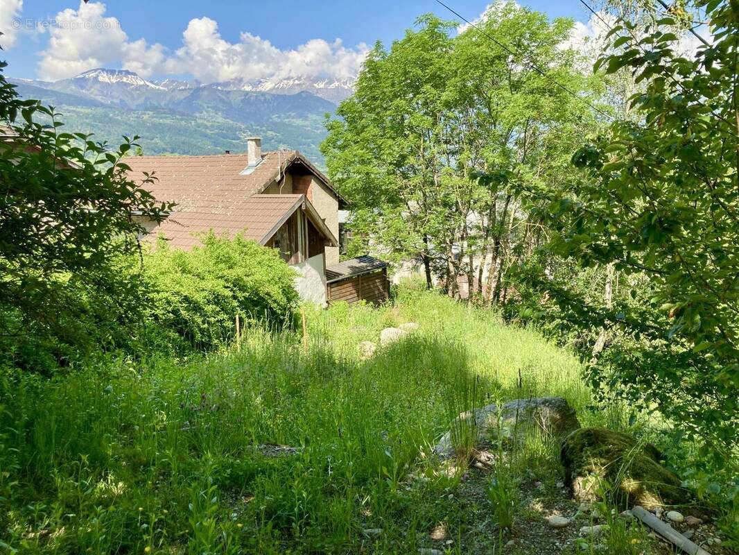 Terrain à SAINT-GERVAIS-LES-BAINS