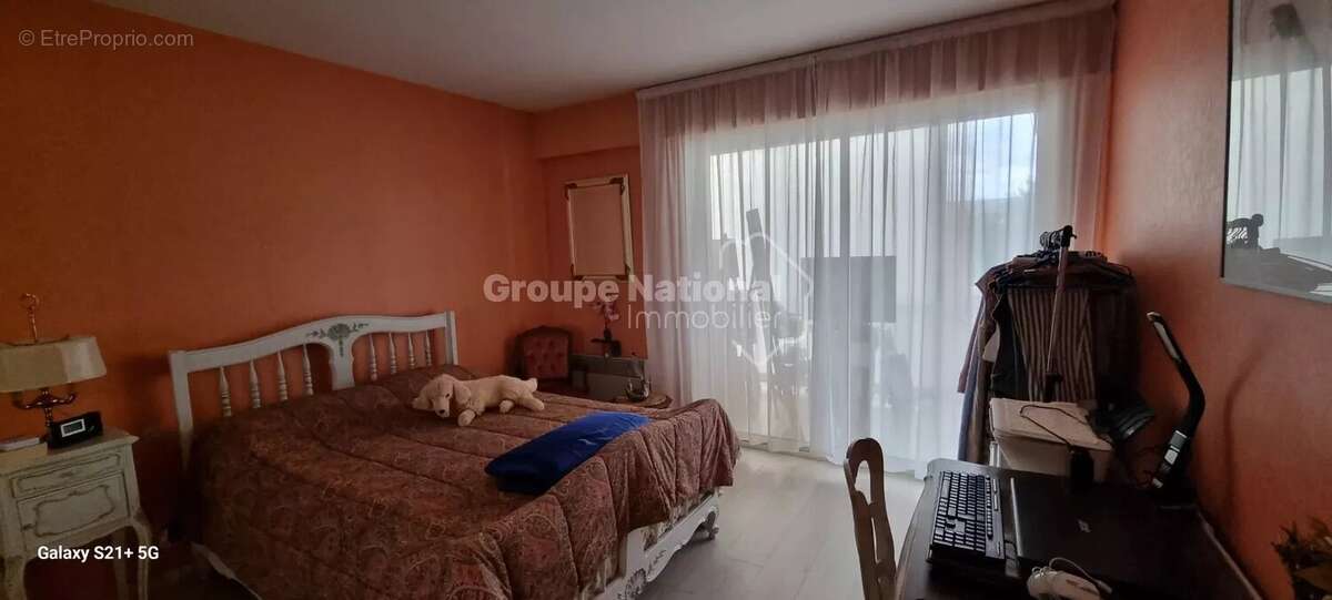 Appartement à SIX-FOURS-LES-PLAGES