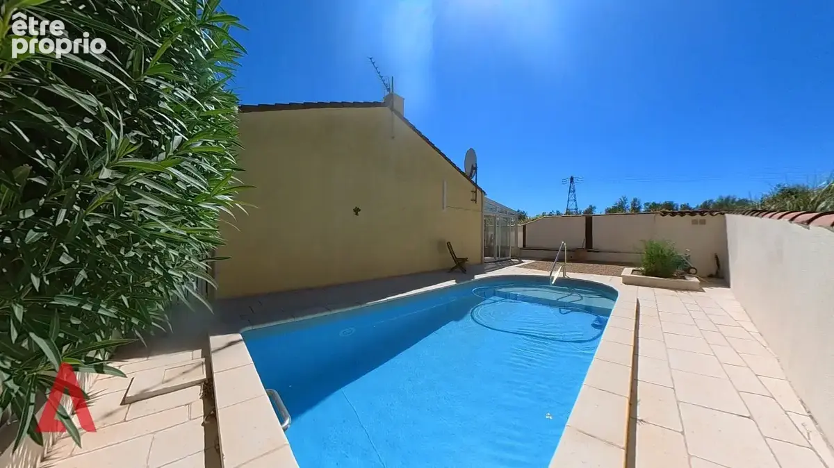 Charmante villa 3 chambres avec jardin et piscine à Puissalicon. - photo 2