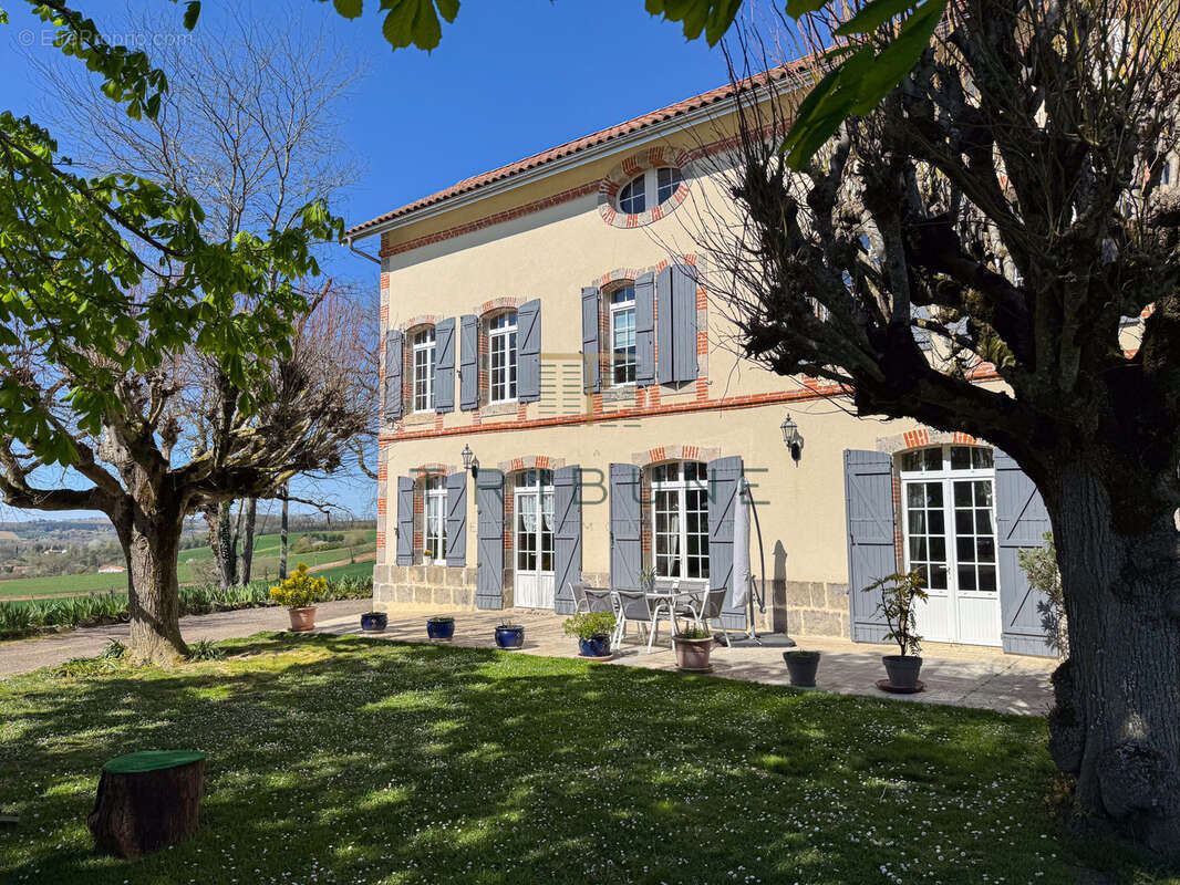 Maison à NERAC