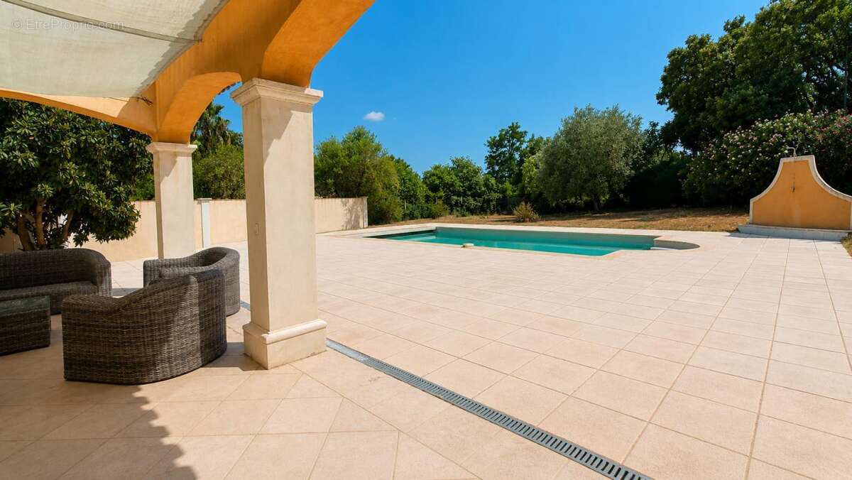 Opportunite - villa 6 pieces - le muy la motte - photo 26