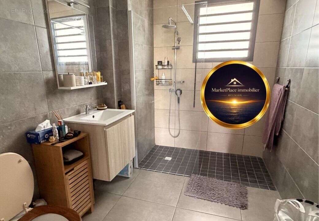 Appartement à L'ETANG-SALE