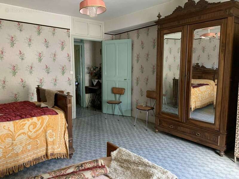 Maison à LUS-LA-CROIX-HAUTE