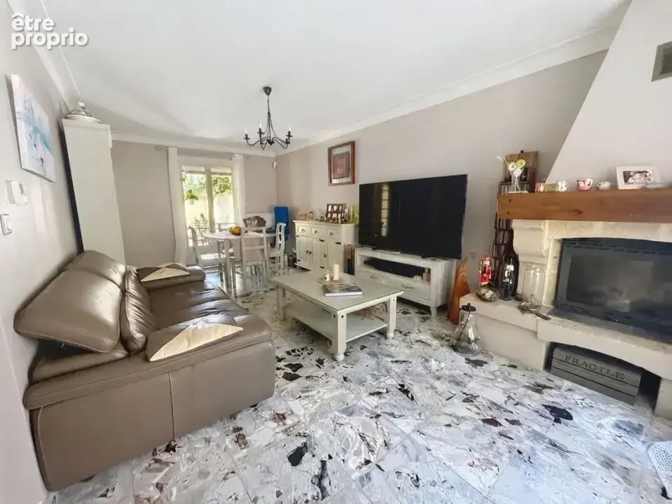 Maison 5 pièces 105 m² à vendre à Avignon (84000) - photo 3