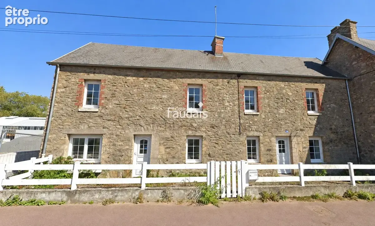 Maison 5 pièces 98 m² à vendre à Coutances (50200) - photo 1