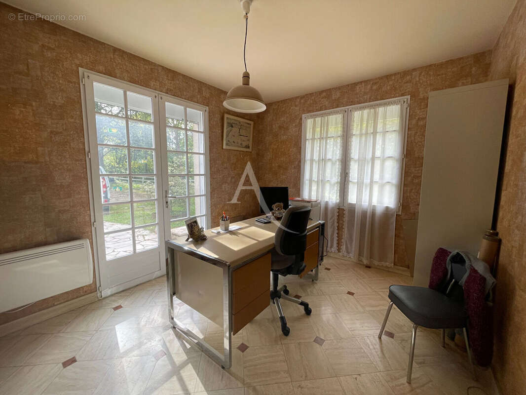 Maison à MONTRICHARD