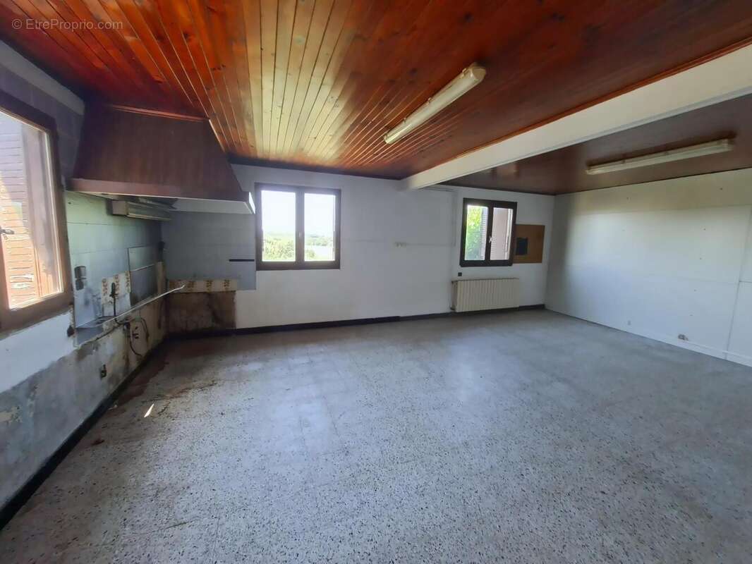 Maison 98 m² à Chatenay  - photo 2