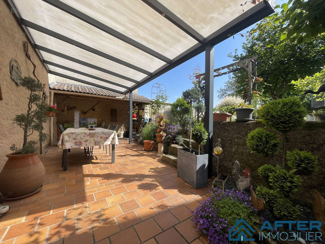 Maison à XERMAMENIL