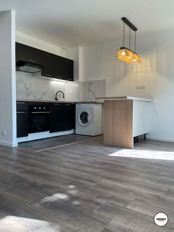 Appartement à LES MUREAUX