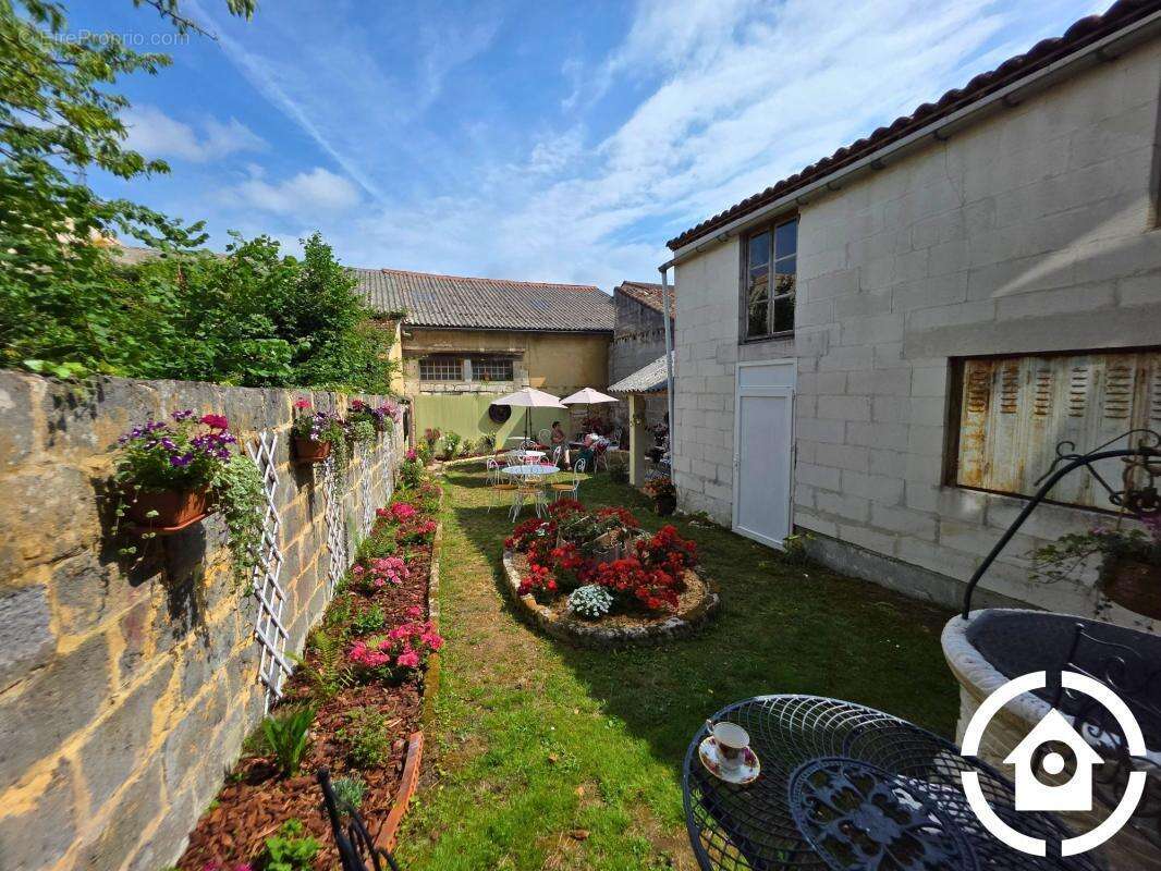 Immeuble de rapport - Rentabilité immédiate - 1 380 € de - photo 6