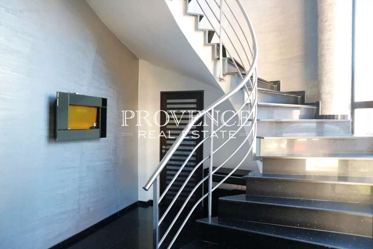 Maison à MARSEILLE-9E