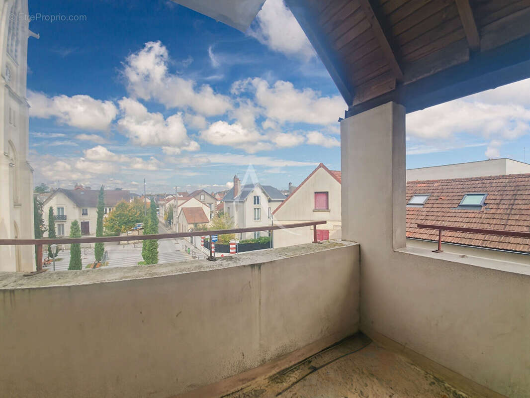 Appartement à LES MUREAUX