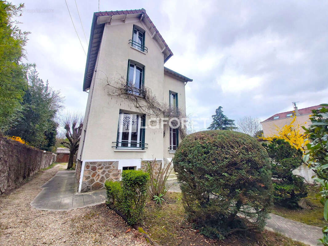 Maison à LE RAINCY