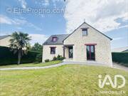 Photo 1 - Maison à ISSE