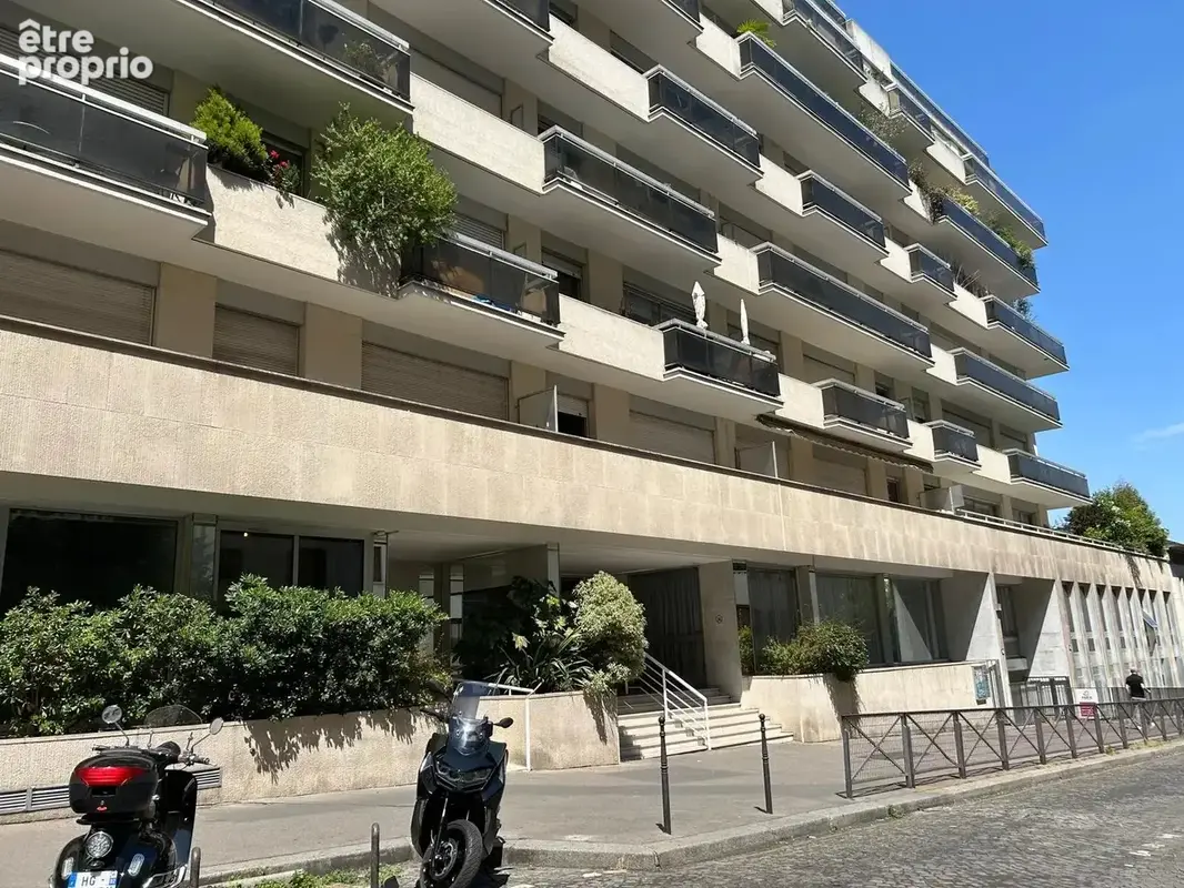 Paris 16 - trocadero - 2 pieces avec balcon - photo 12