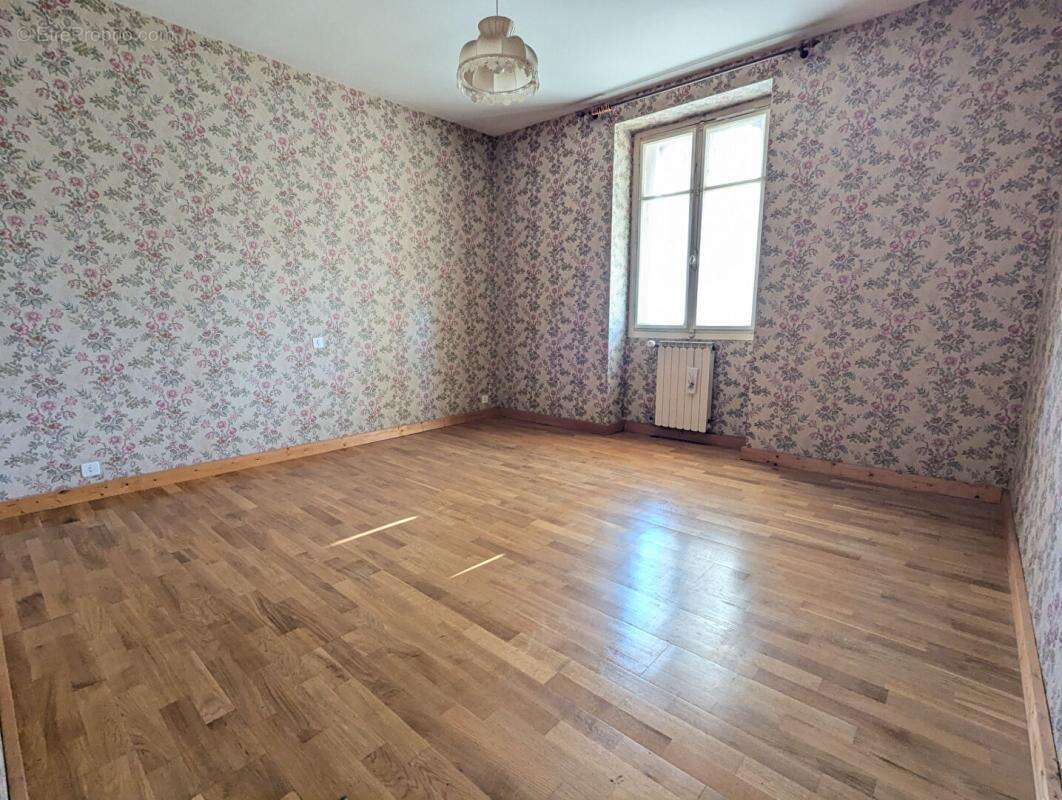 Maison à CAMPBON