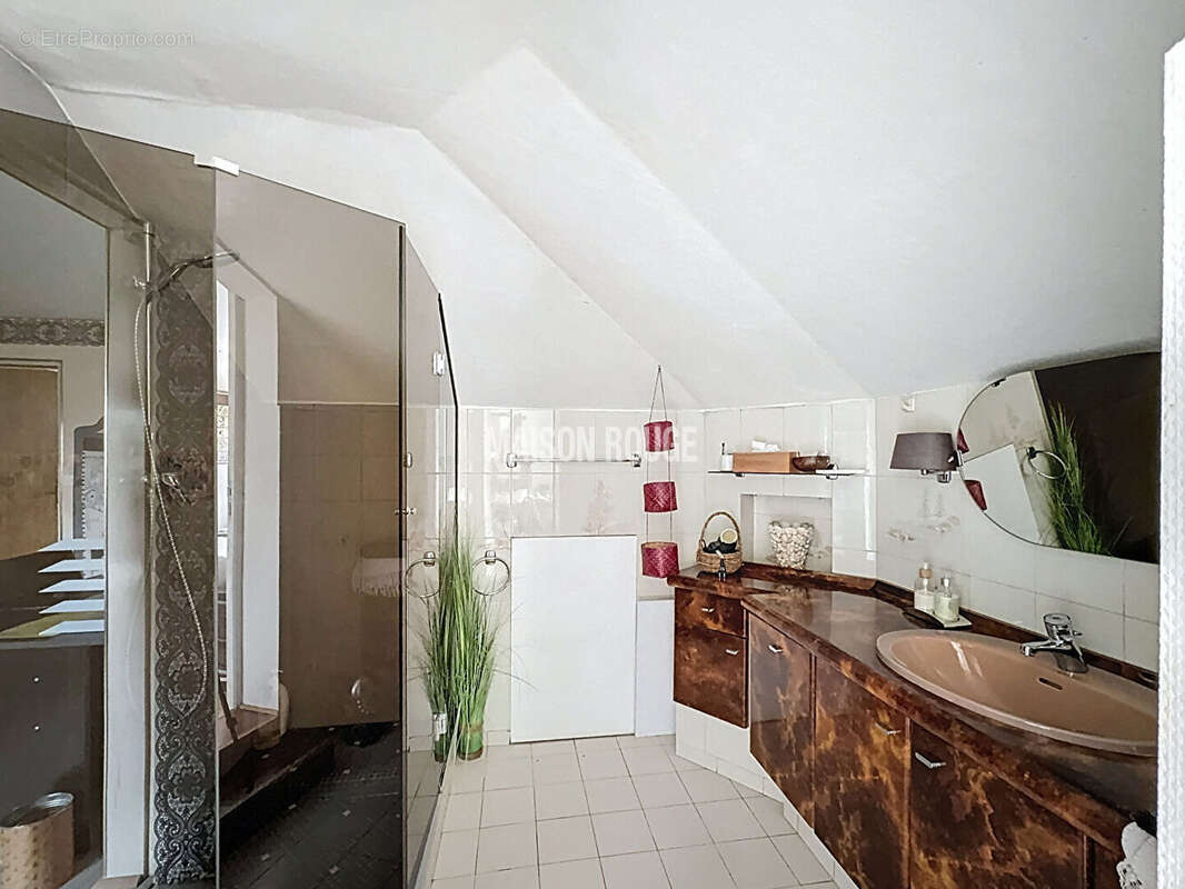 Maison à FONTENAY-SOUS-BOIS