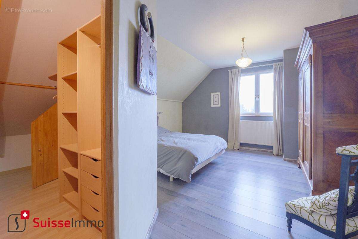 Maison à L'ISLE-SUR-LE-DOUBS