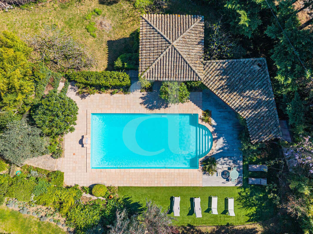 Maison à JONQUERETTES