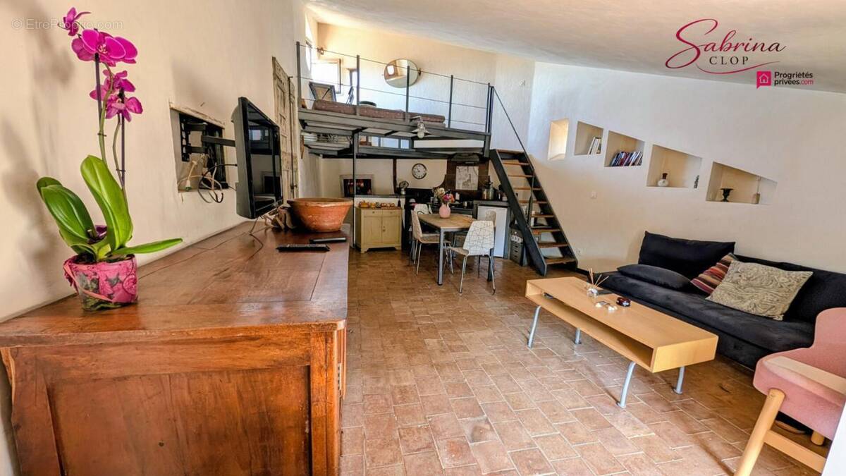 Appartement à LOURMARIN