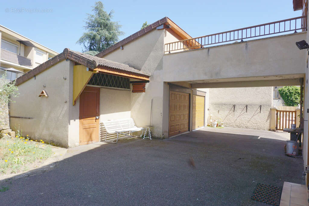 Maison à PARAY-LE-MONIAL