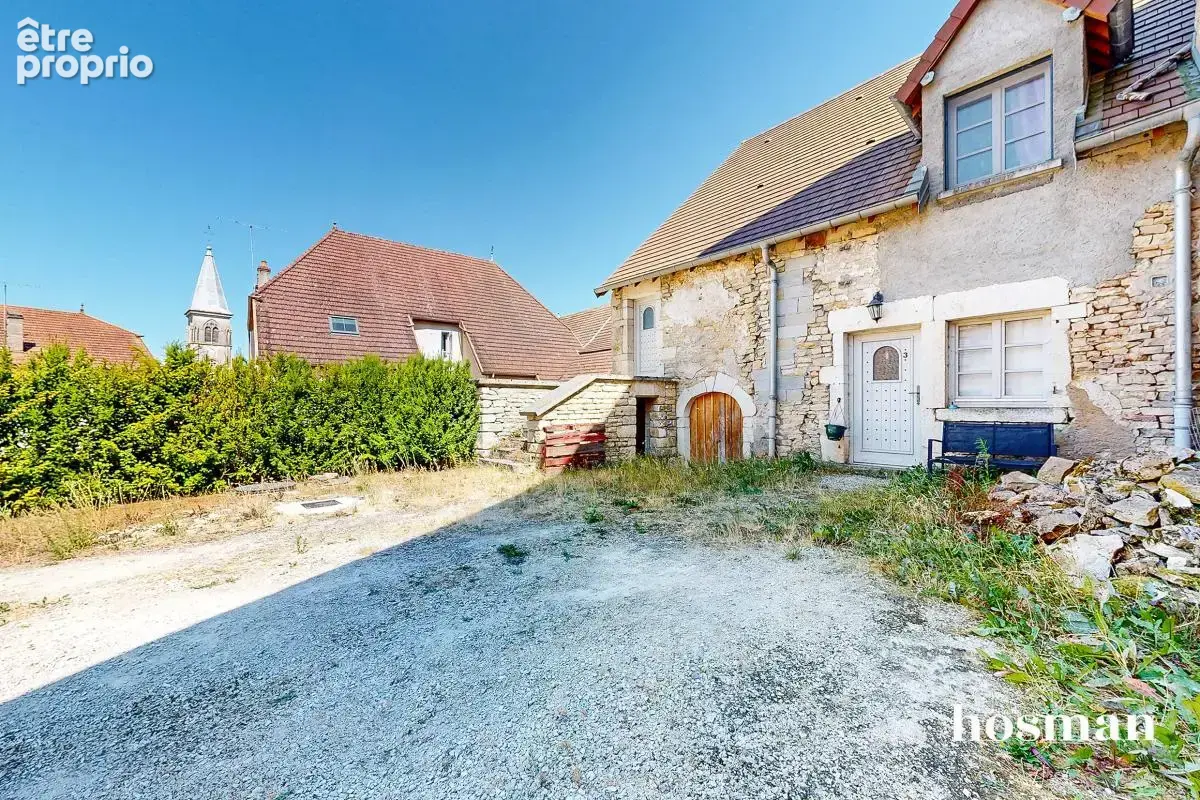 Charmante maison rénovée de 6 pièces de 163 m² avec terrasse et dépendances - Charcenne - photo 11