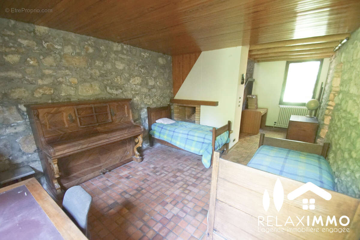 Maison à CLAIX
