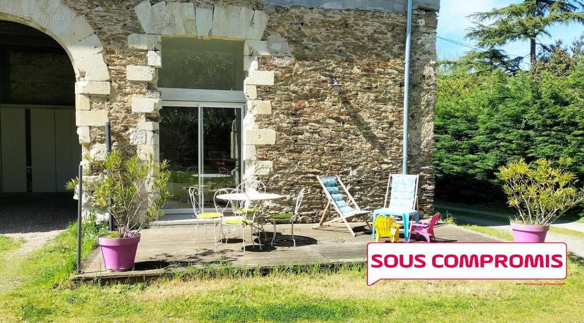 Maison à SAINT-SYLVAIN-D'ANJOU