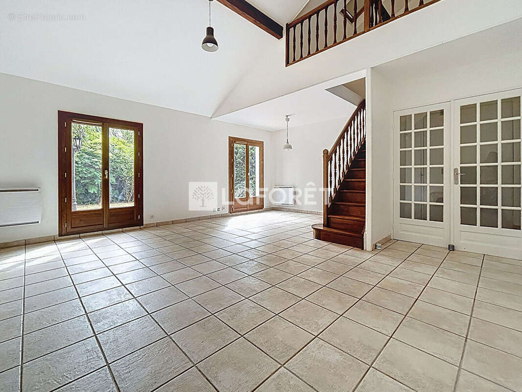 Maison à MAROLLES-EN-BRIE