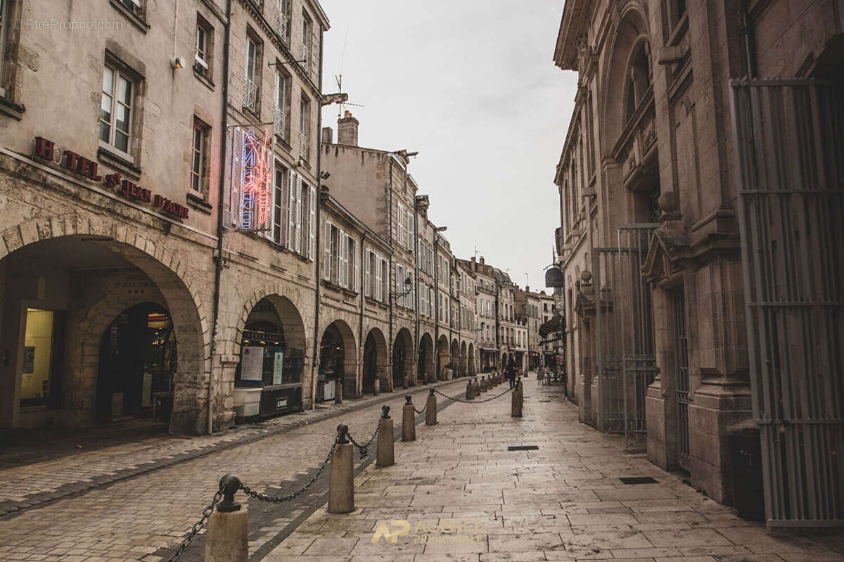 Studio centre ville de La Rochelle - photo 3