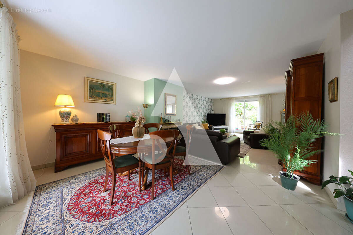 Maison à SAINT-GERMAIN-LES-CORBEIL